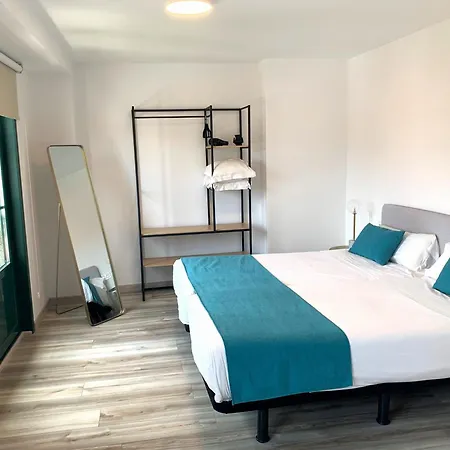 Отель Pombal 2*