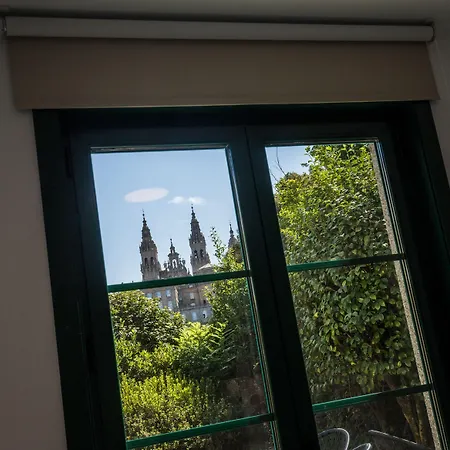 Отель Pombal Сантьяго-де-Компостела