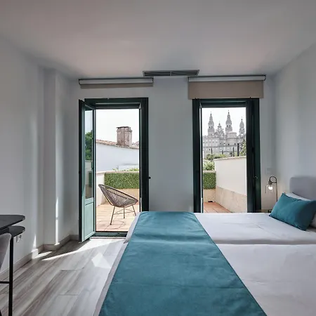 Pombal 2* Santiago de Compostela